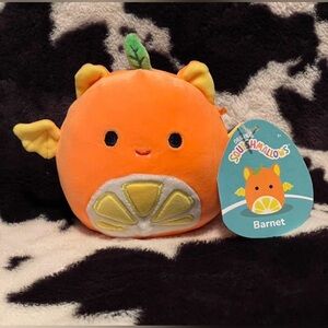 Barnet the Orange Fruit Bat 5” Squishmallow NWT